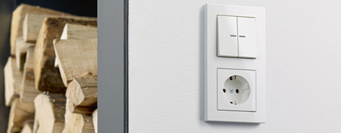 JUNG KNX Taster F 10 bei GFM Elektrotechnik in Groß-Zimmern